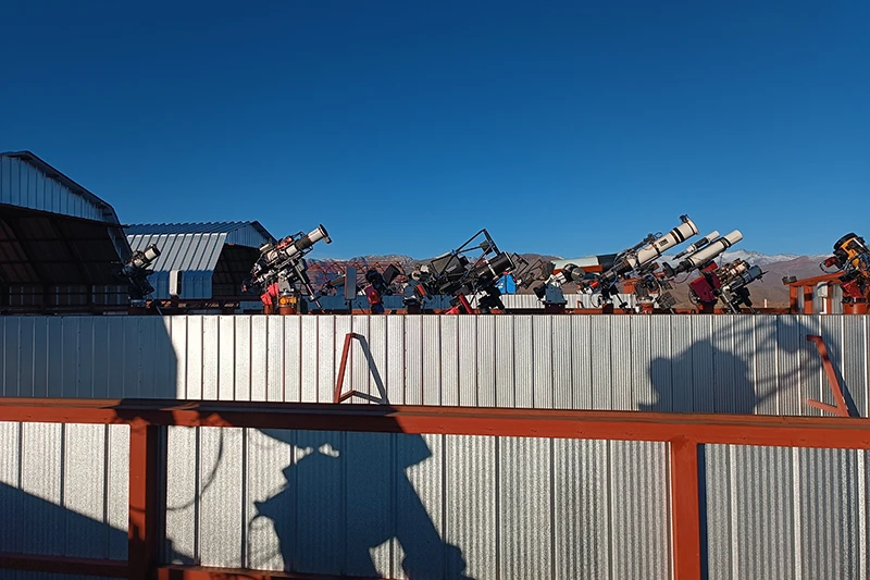 Hébergement de Télescopes au Chili - Observatoire à toit roulant